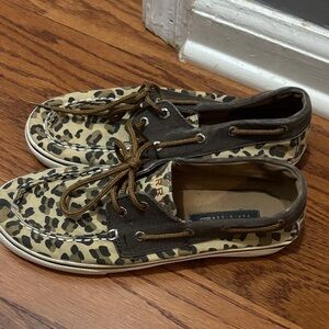 Sperrys 3.5 cheetah print kids shoes